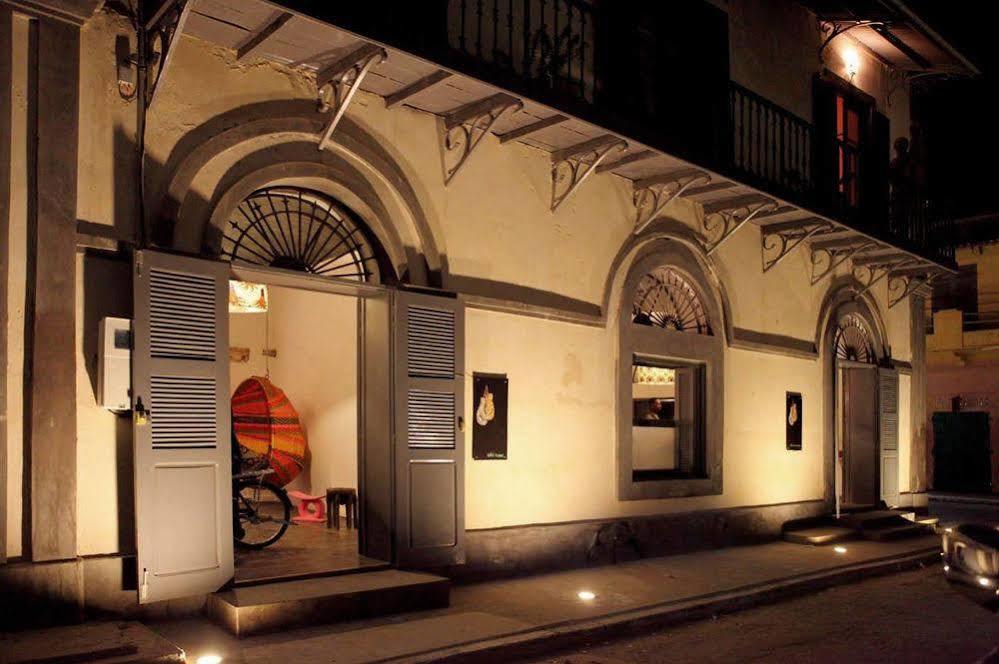 Siki Hotel Saint-Louis Dış mekan fotoğraf
